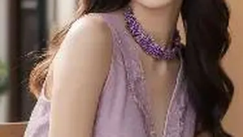 海信RGB-Mini LED电视亮相上海，球迷欢呼“观赛神器升级啦”！